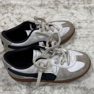 Puma Palermo Kids Sneakers in White, Gray, and Black 13c